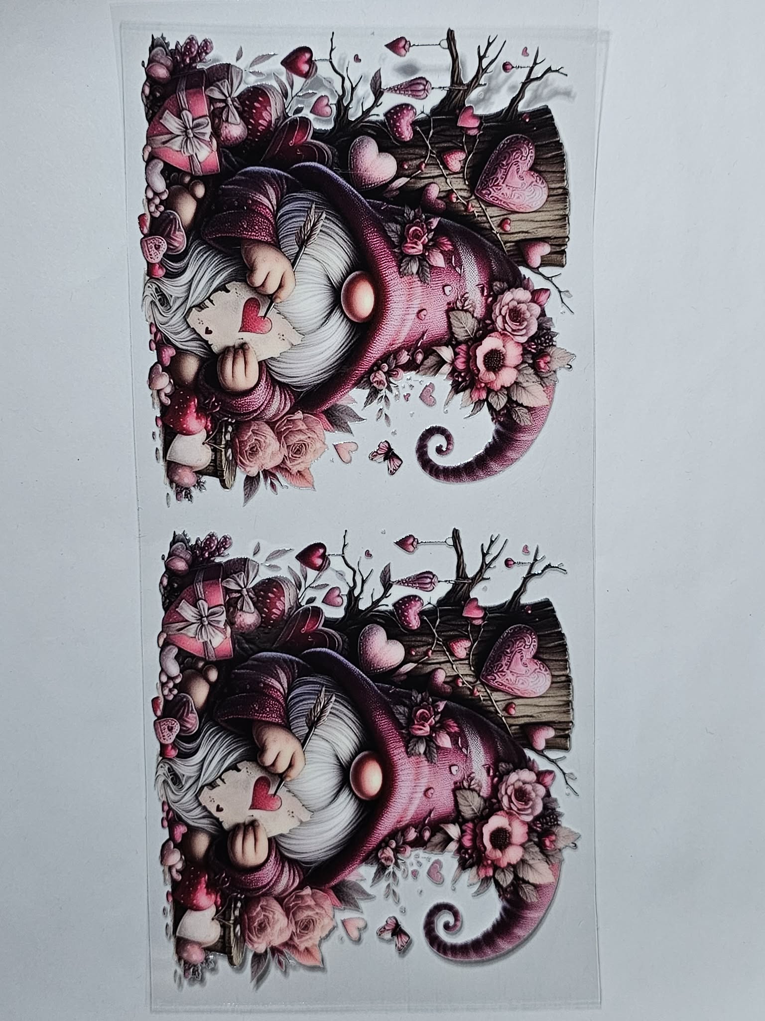 Gnome Decal