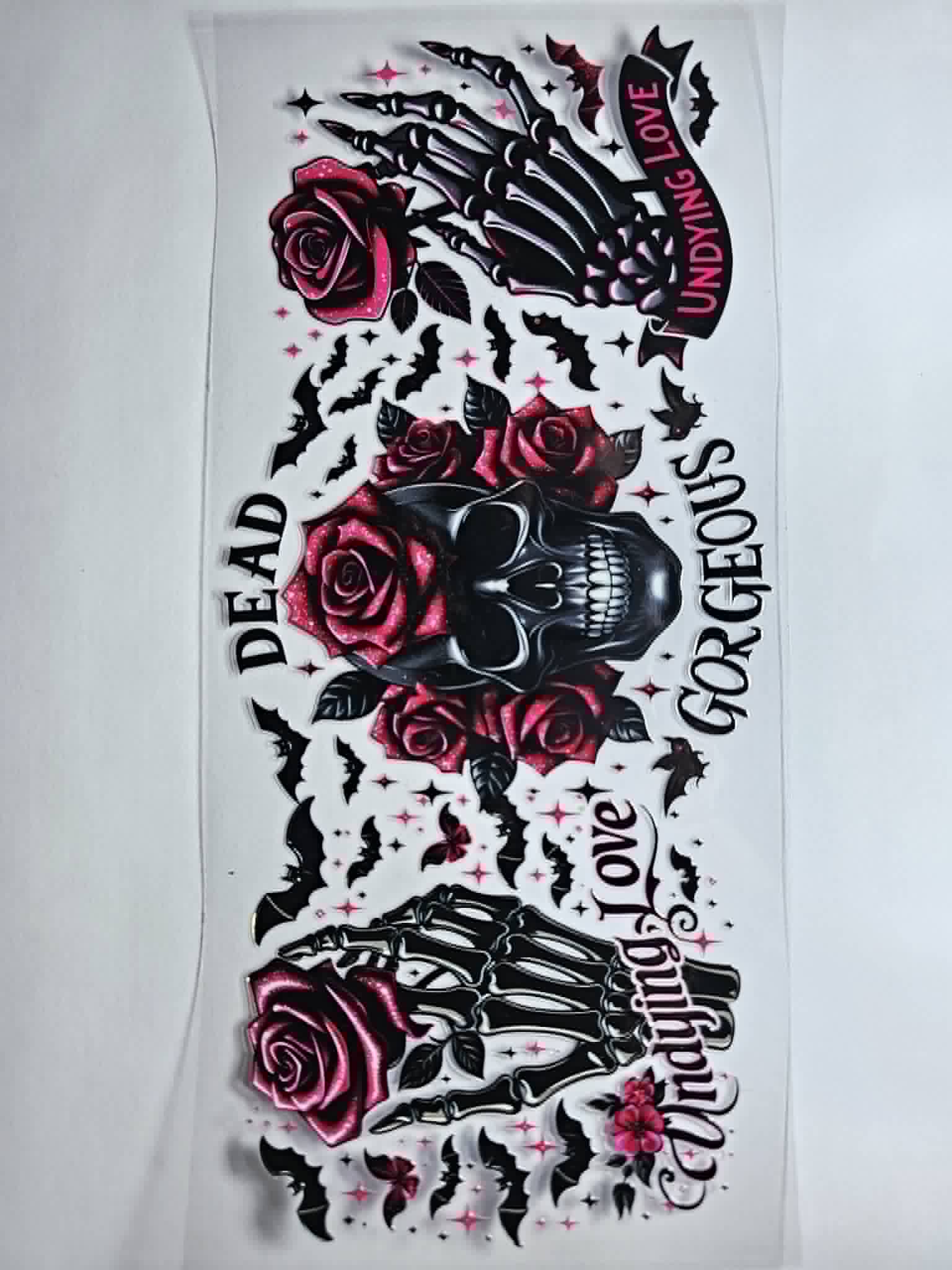 Skull Love decal